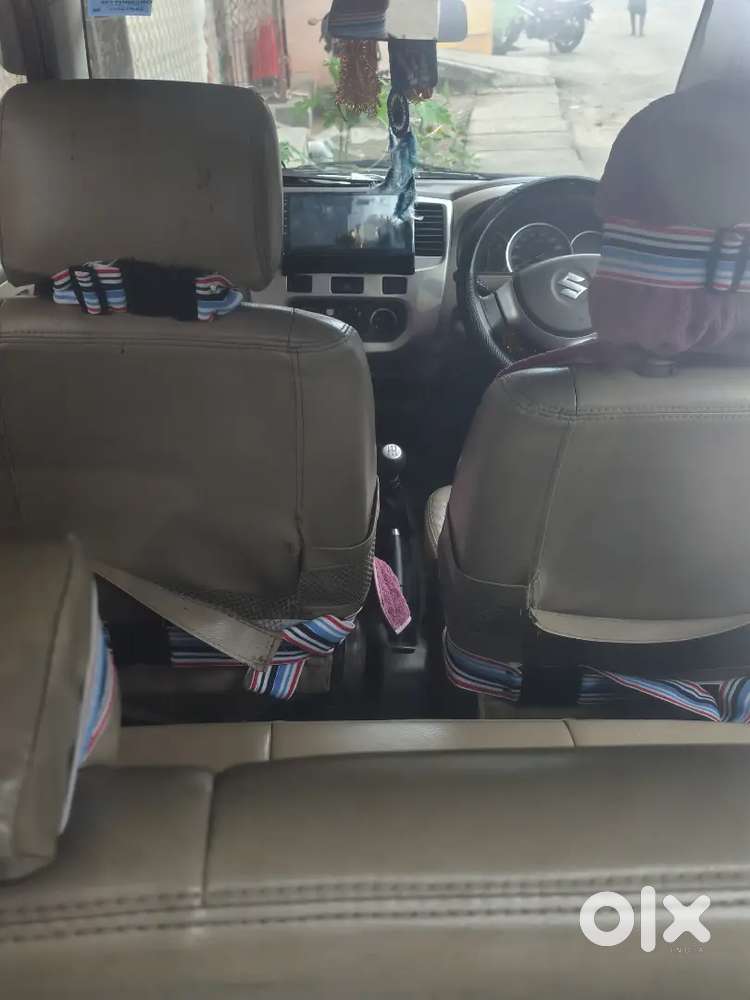 Maruti Suzuki Zen Estilo 2011