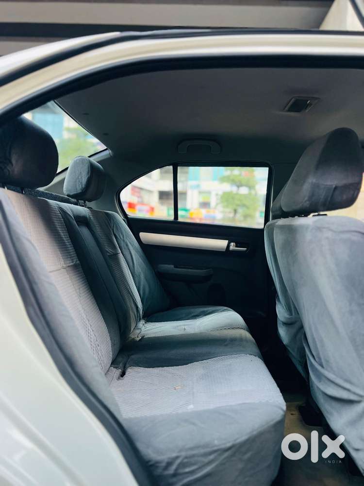 Maruti Suzuki Swift Dzire 1.2 Vxi Bsiv, 2011, Petrol