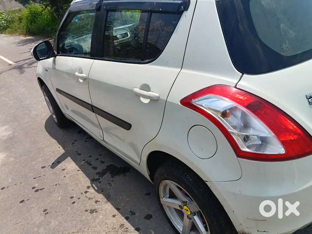 Maruti Suzuki Swift Vxi 2017 Km Driven