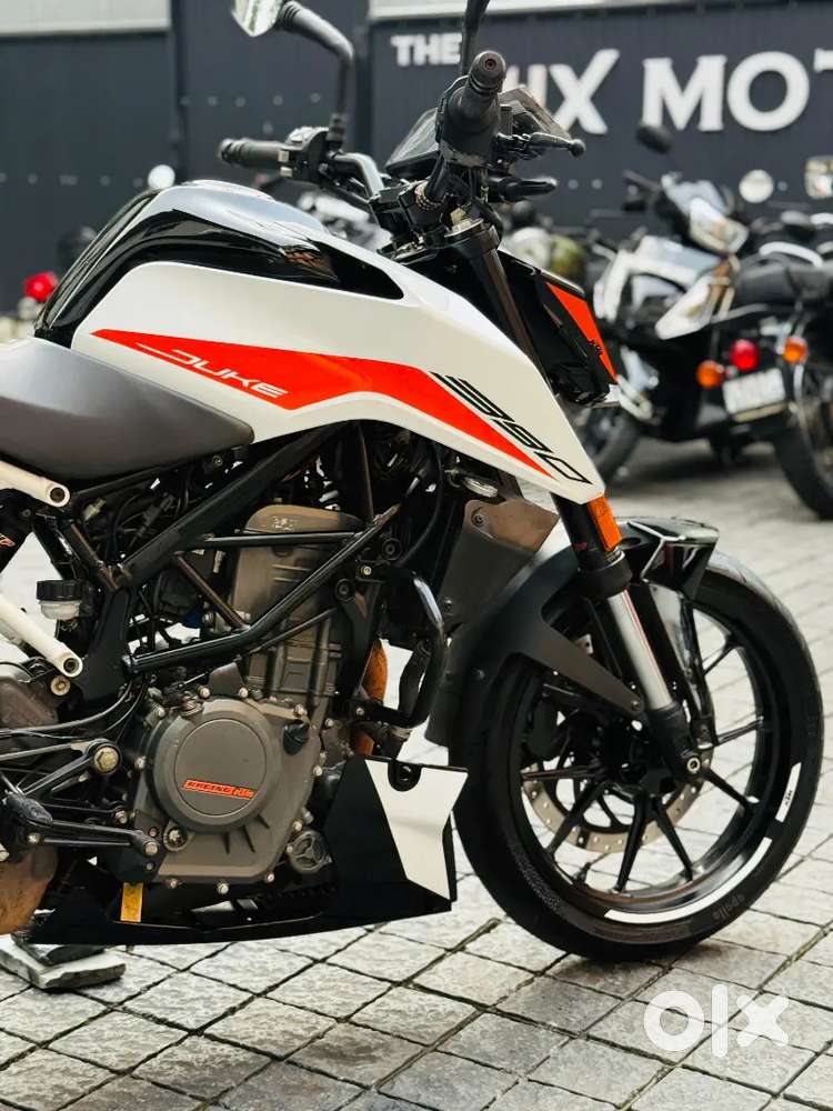 390 Bs6 Rc 390 White Colour 2025 KTM RC 390 Price, Specs, Top