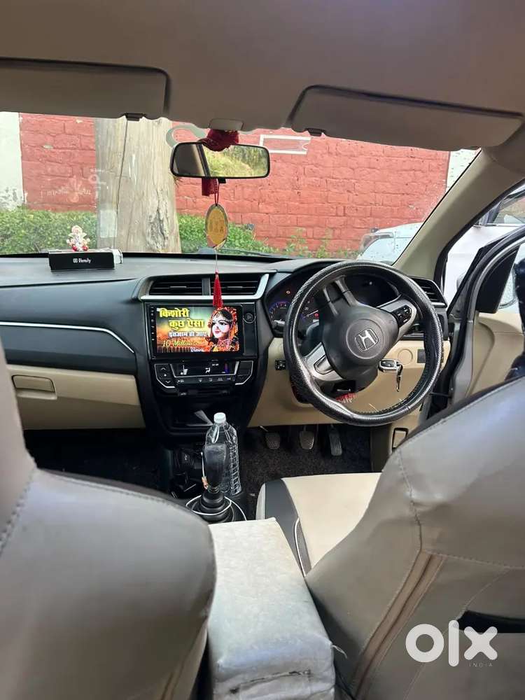 Honda Amaze 2016 Petrol Well Maintained