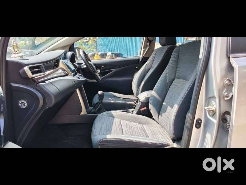 Toyota Innova Crysta