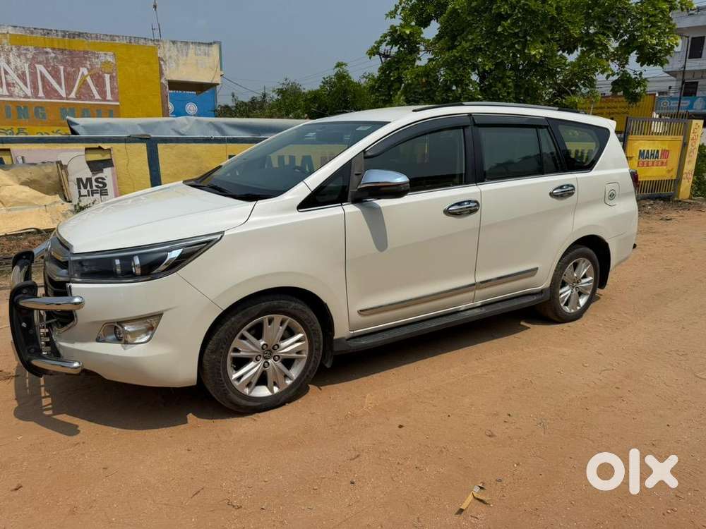 Toyota Innova Crysta 2020 Diesel 72000 Km Driven