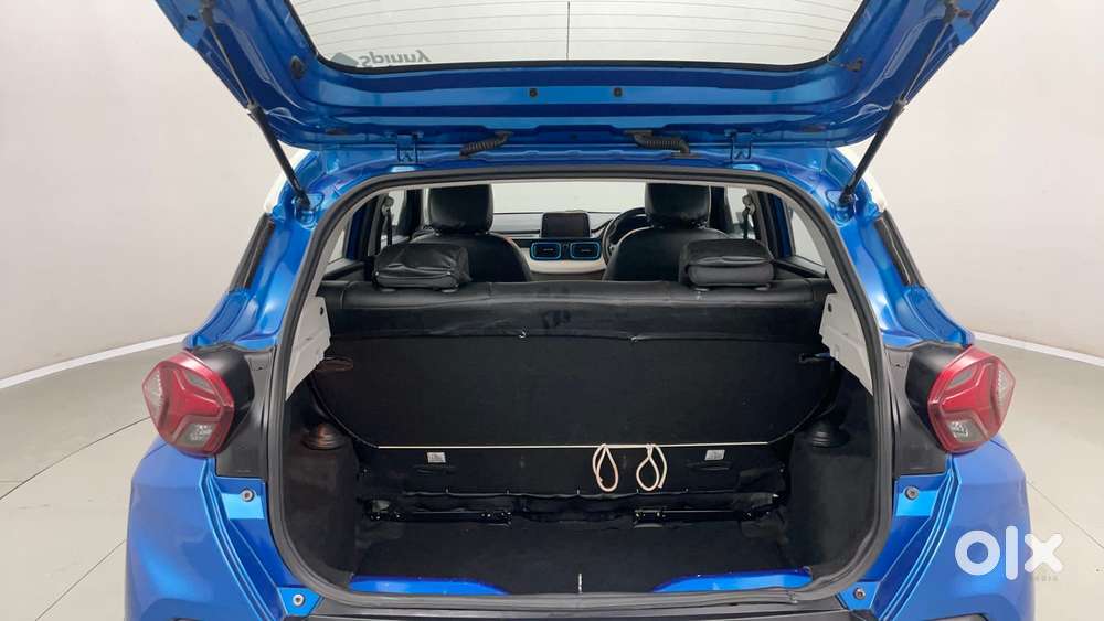 Tata Punch Creative Amt, 2021, Petrol