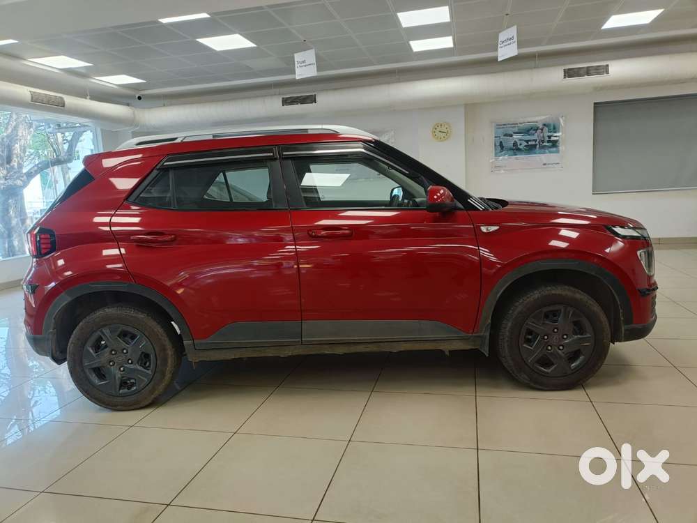 Hyundai Venue S Mt 1.2 Kappa, 2023, Petrol