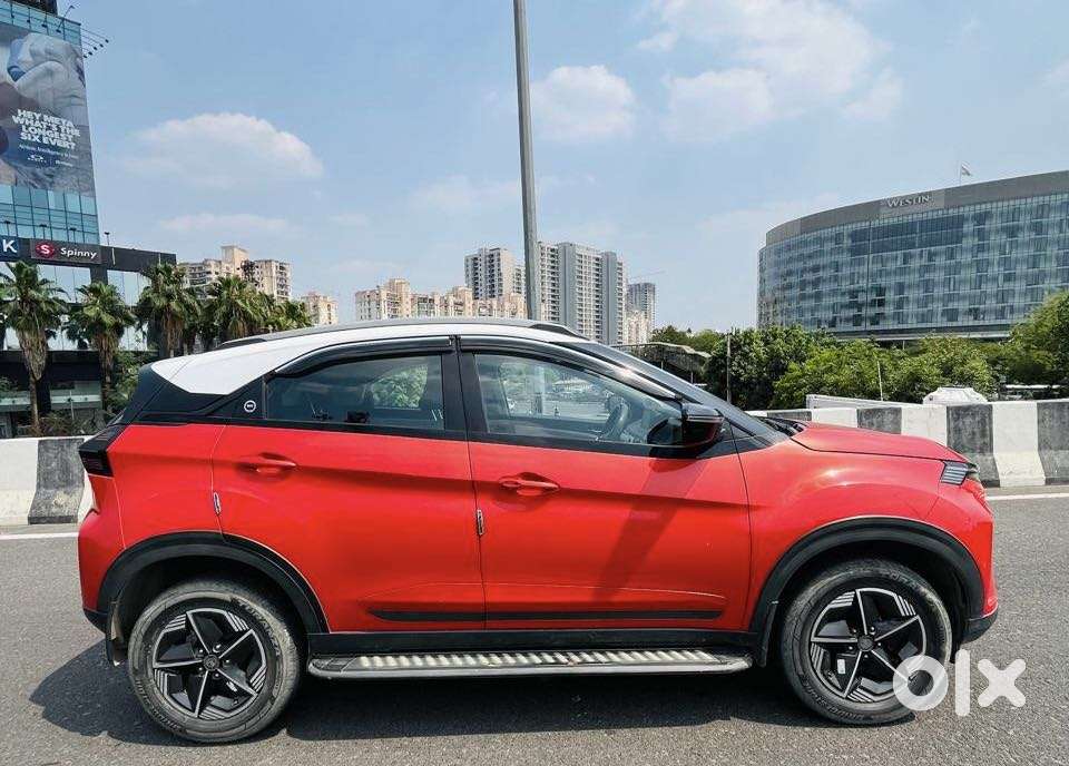 Tata Nexon Creative 1.2 Revotron Petrol 6 Mt, 2024, Petrol