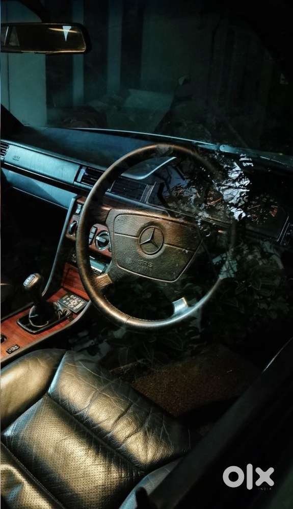 Mercedes-benz W124 E220 1996