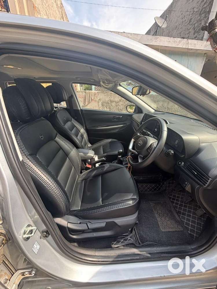 Hyundai I20 2023 With Sunroof Petrol 15000 Km Driven