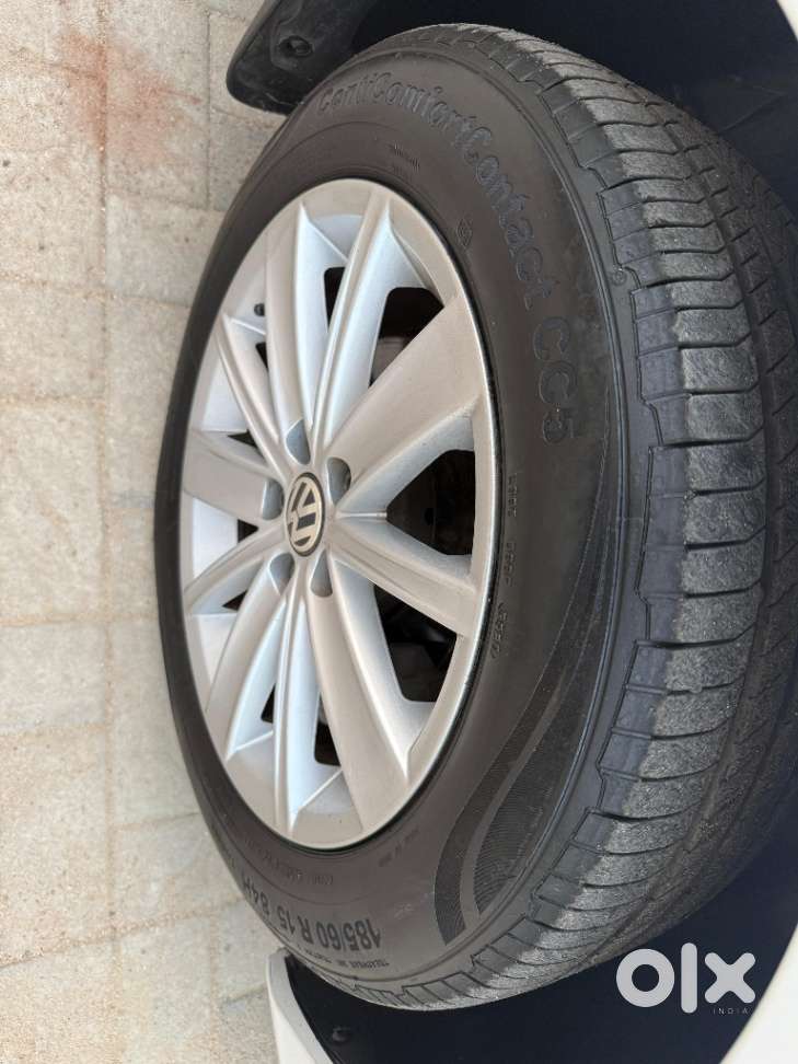 Volkswagen Vento 1.2 Tsi Highline At, 2016, Petrol