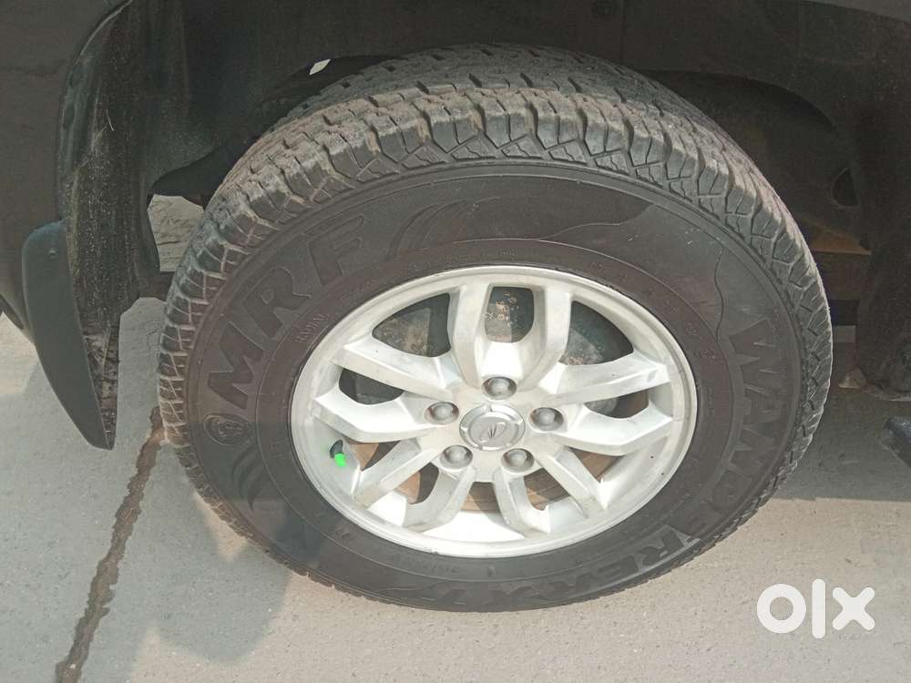 Mahindra Tuv 300 Mhawk100 T8, 2017, Diesel