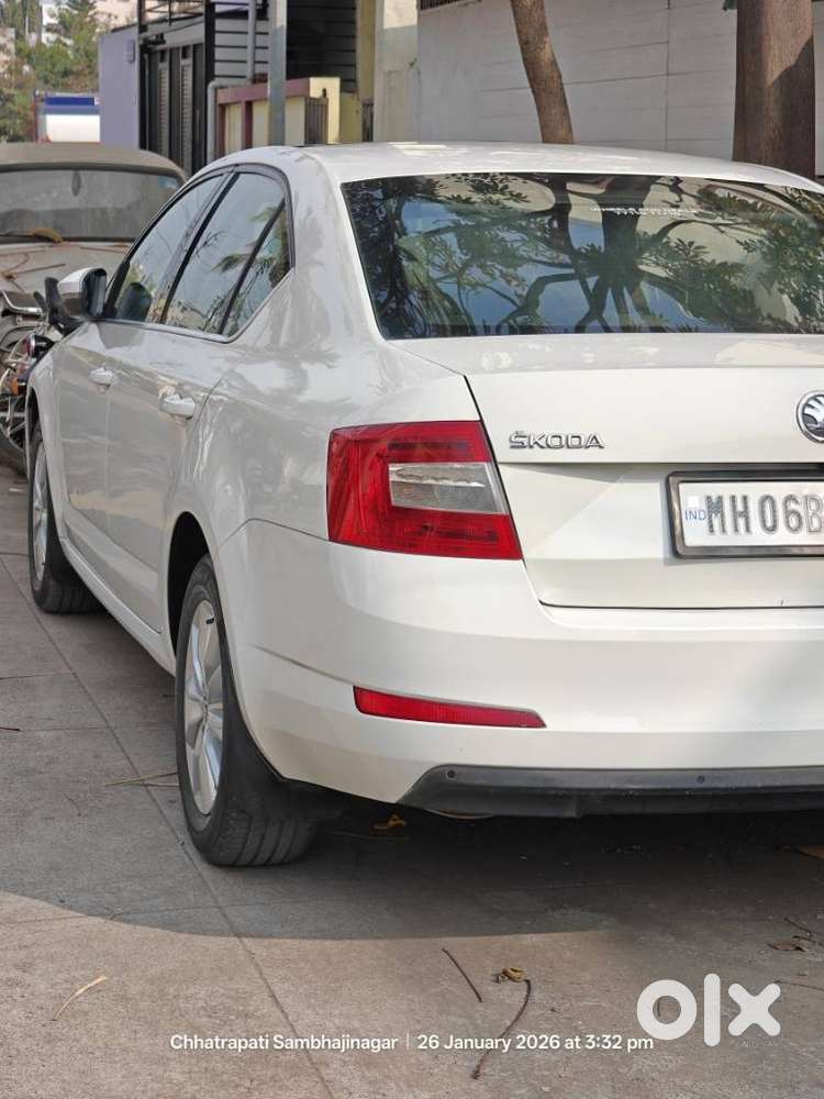 Skoda Octavia 2.0 Tdi Style Plus At, 2015, Diesel