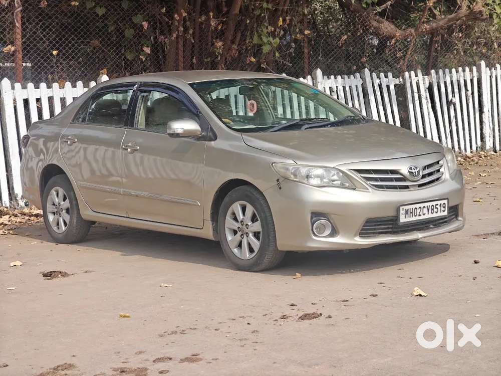 Toyota Corolla Altis 2011 Cng & Hybrids Push Button Start