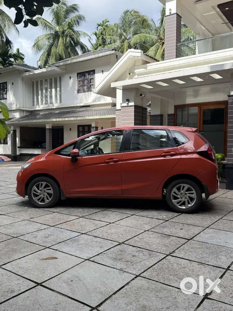 Honda Jazz 1.5 V 2016