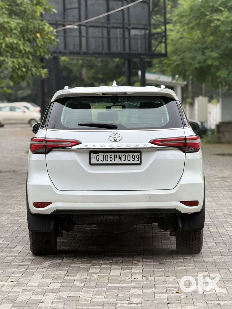Toyota Fortuner 4x2 At 2.8 Diesel, 2023, Diesel