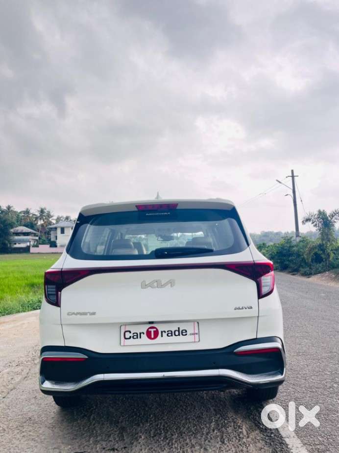 Kia Carens 1.5 Luxury Plus Diesel At 6 Str, 2022, Diesel