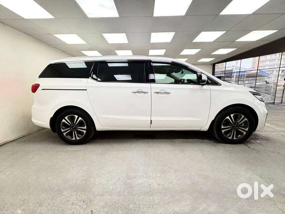 Kia Carnival Limousine Plus 7 Str, 2023, Diesel