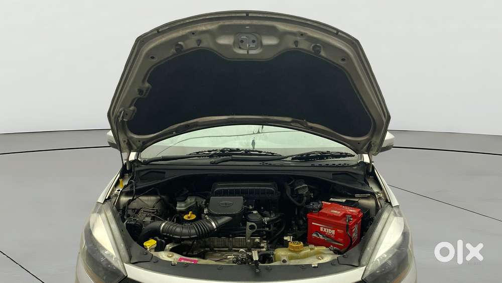 Tata Tigor Xza, 2018, Petrol