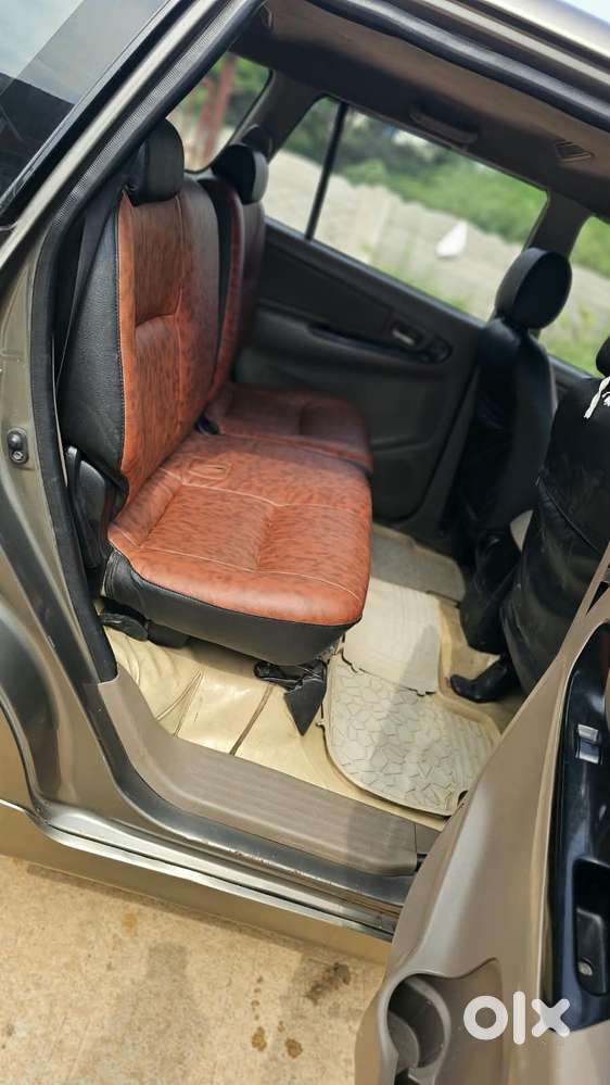 Toyota Innova 2.0 Vx 8 Seater Bs Iv, 2015, Diesel