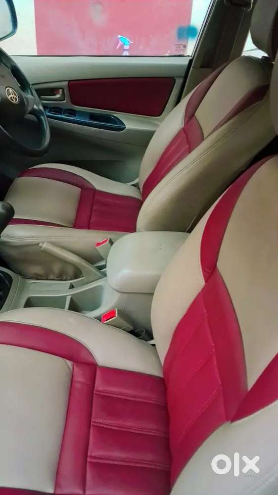 Toyota Innova 2016 Diesel 238000 Km Driven