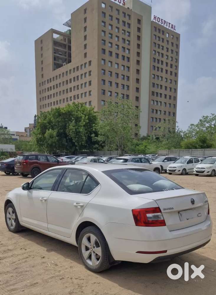 Skoda Octavia 1.8 Tsi Style At, 2018, Petrol