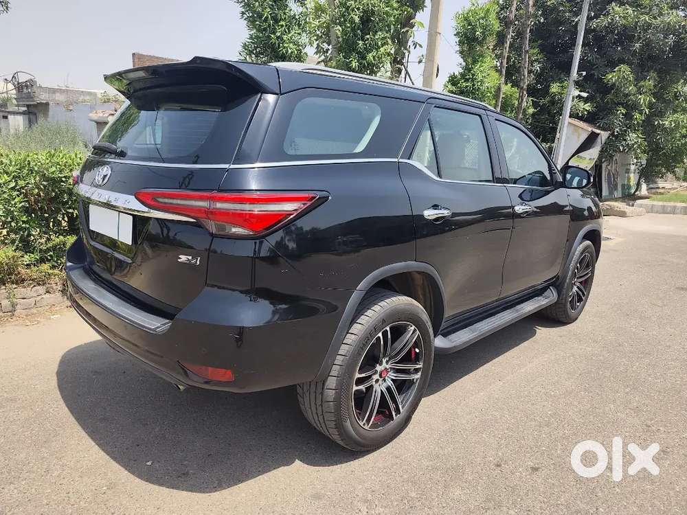 Toyota Fortuner 2022