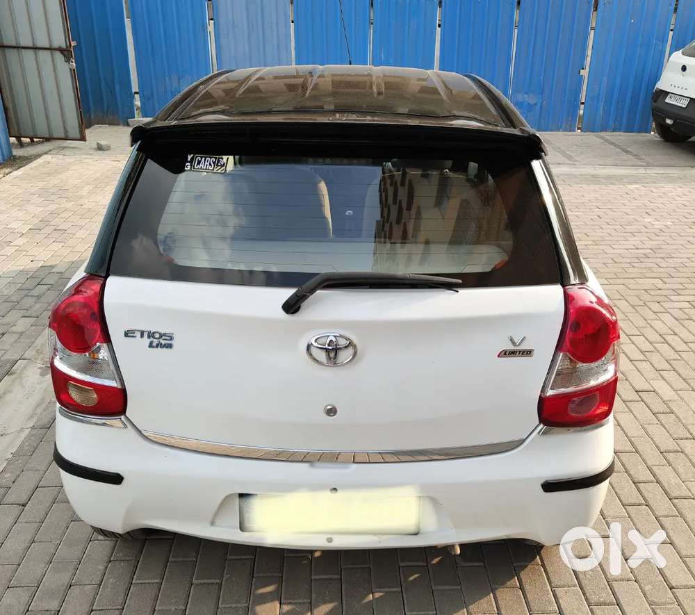 Toyota Etios Liva Petrol 2016