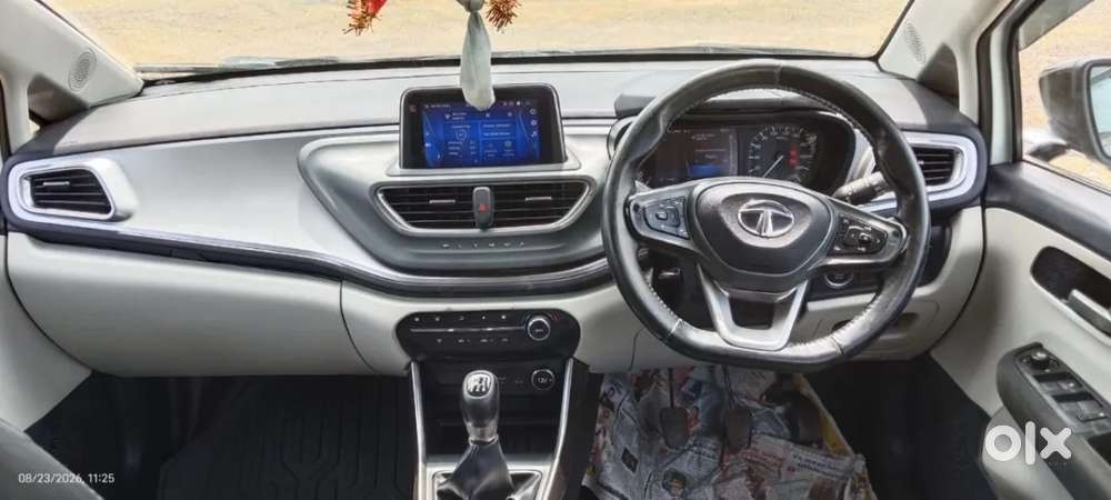 Tata Altroz Xz Plus (s) Diesel, 2023, Diesel