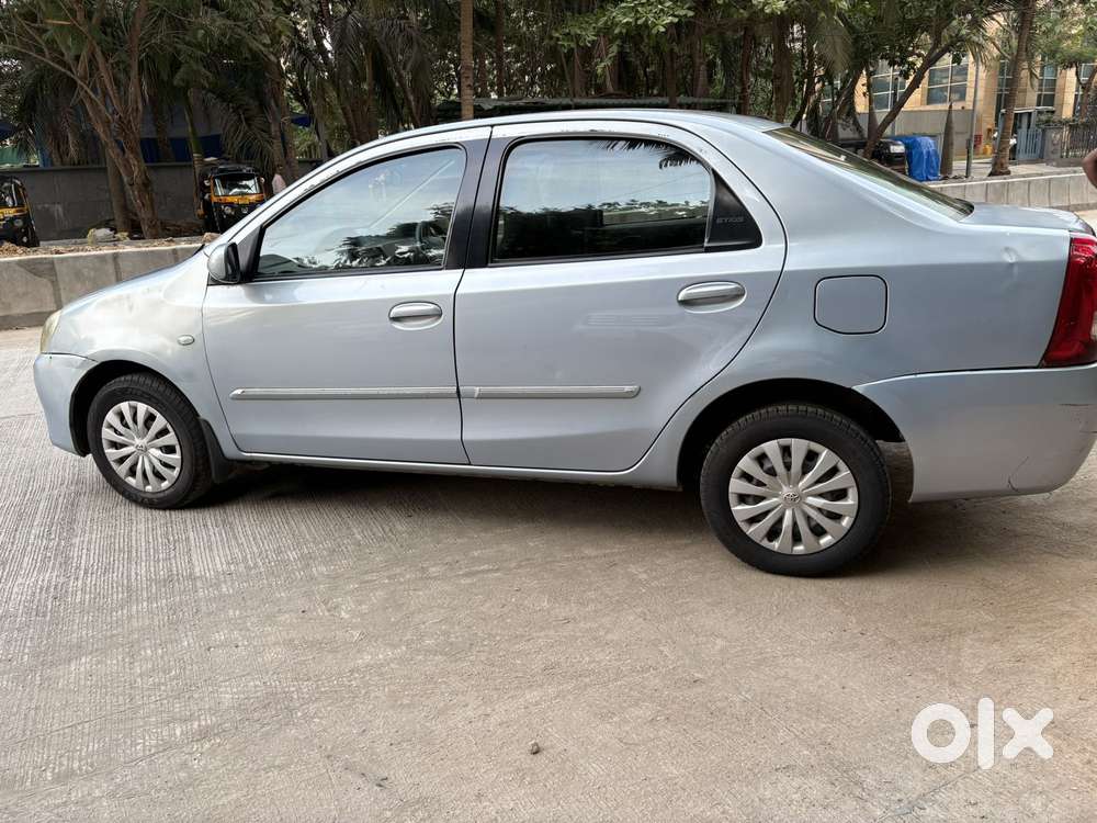 Toyota Etios 2010-2012 G, 2011, Petrol