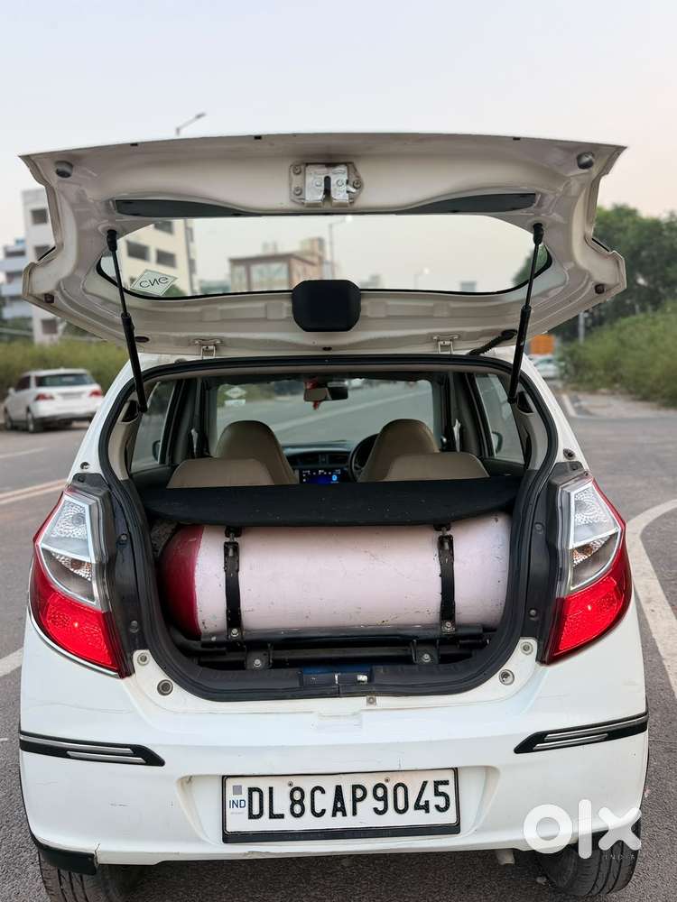 Maruti Suzuki Alto K10 Lxi Optional, 2017, Cng & Hybrids