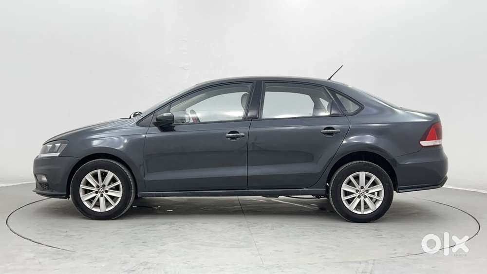 Volkswagen Vento 1.2 Tsi Highline At, 2016, Petrol