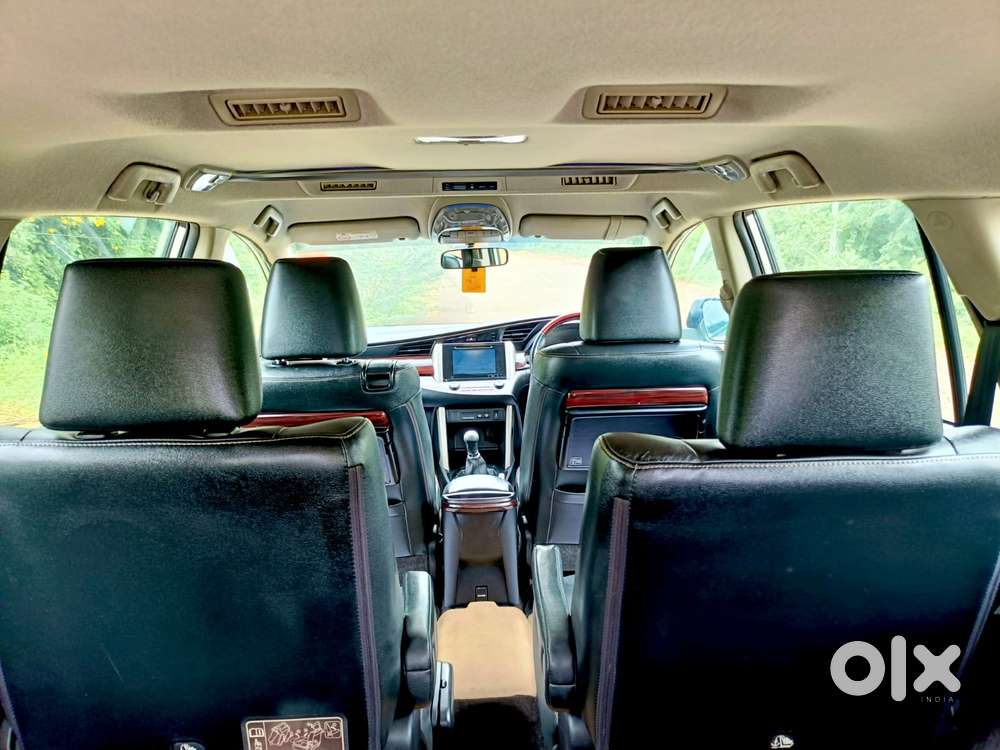 Toyota Innova Crysta 2.4 Zx Mt, 2017, Diesel