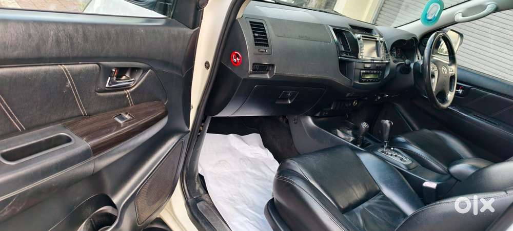 Toyota Fortuner 4x4 At, 2015, Diesel