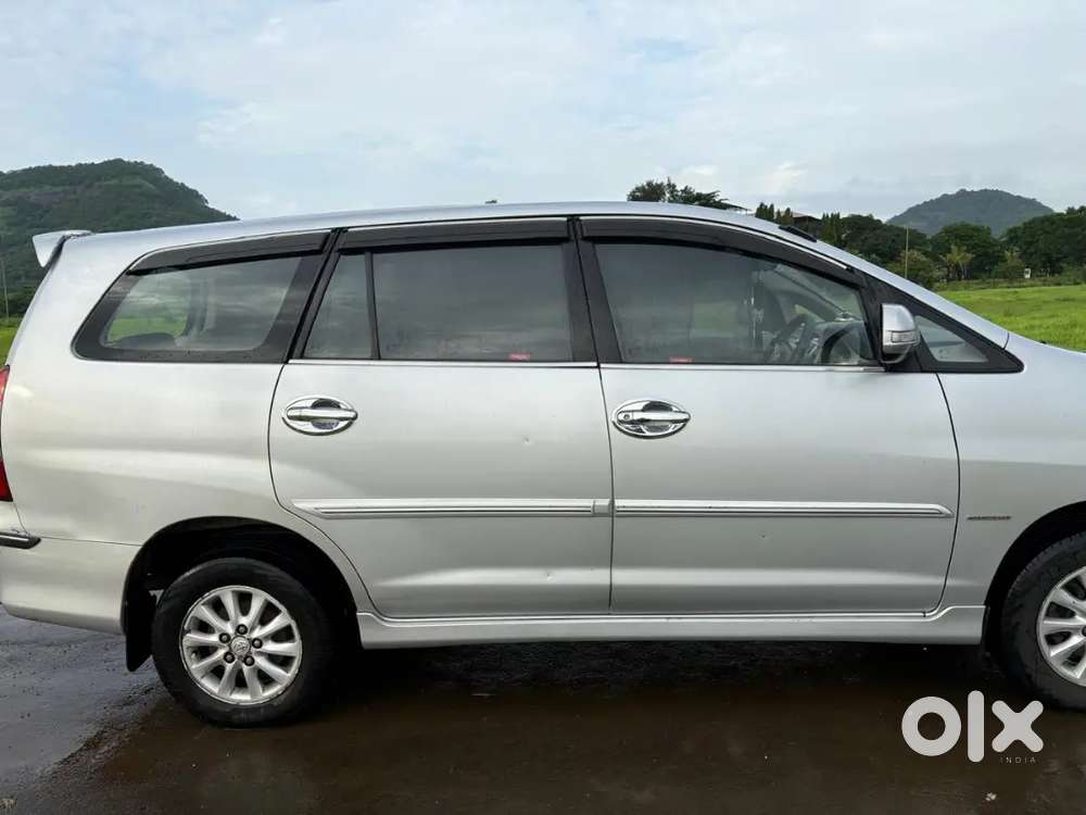 Toyota Innova 2012 Diesel