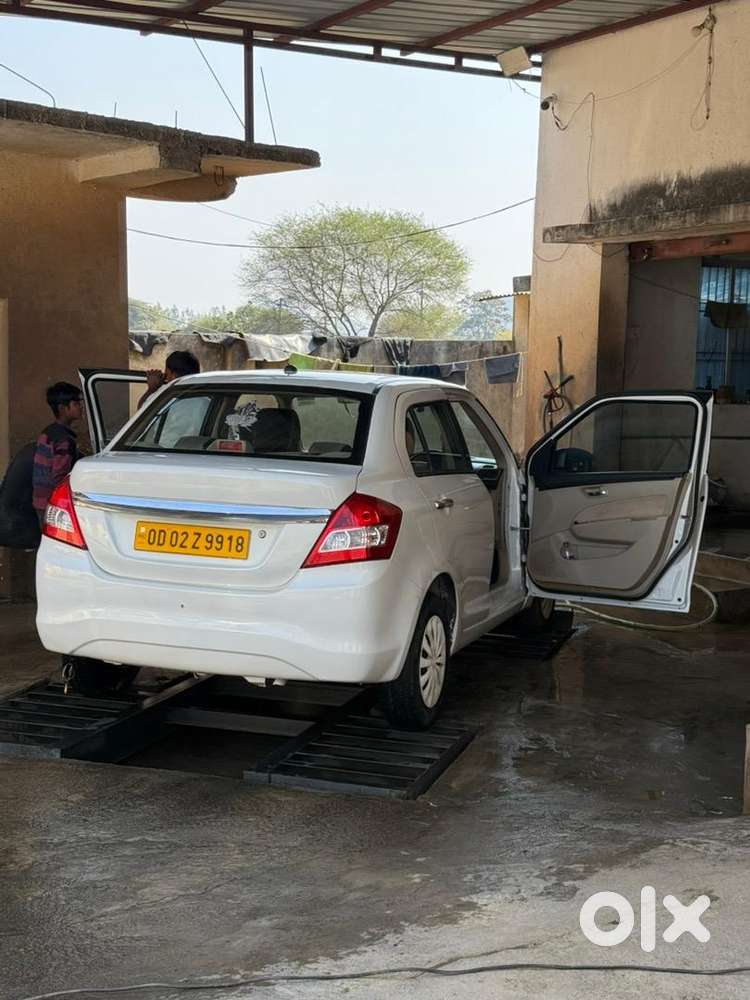 Maruti Suzuki Swift Dzire 2015 Diesel Well Maintained