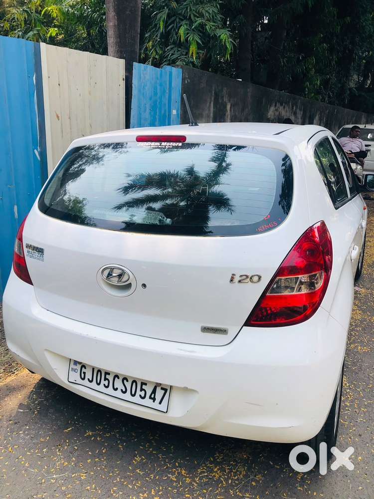 Hyundai I20 Magna Petrol 2011
