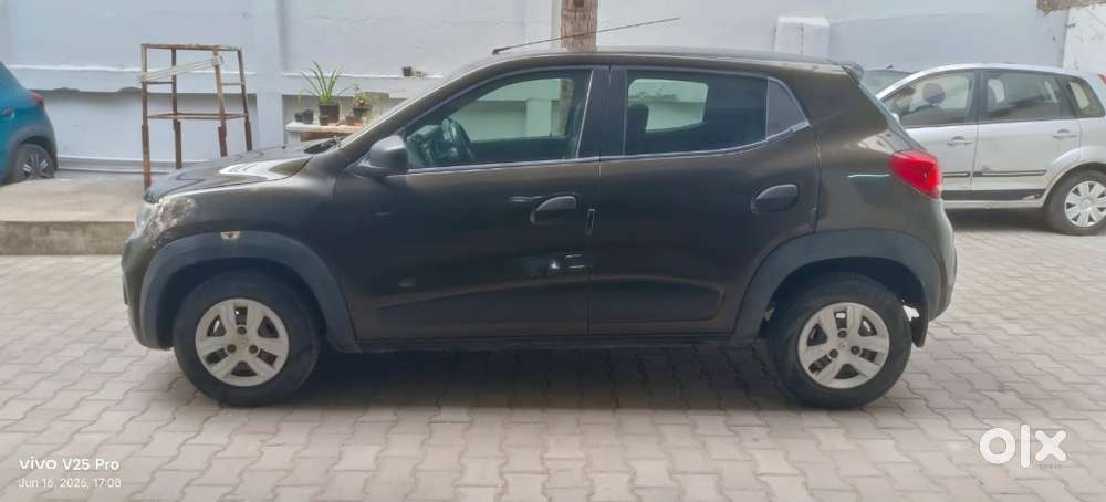 Renault Kwid 1.0 Rxt Edition, 2015, Petrol