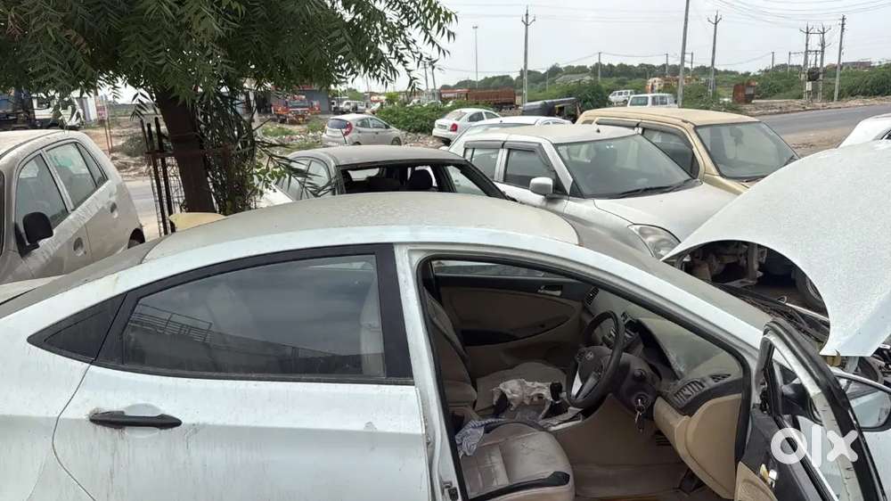 Hyundai Verna Diesel Manual 2012