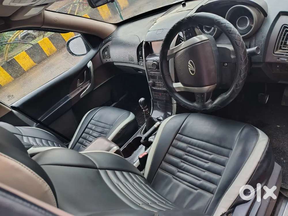Mahindra Xuv500 2012