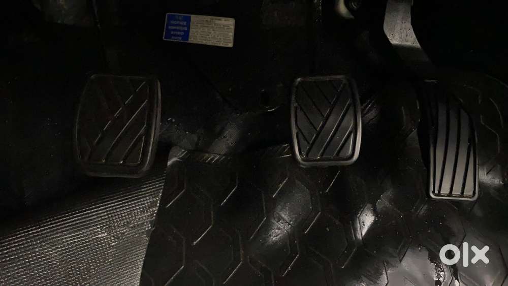 Maruti Suzuki Swift Zxi, 2017, Petrol
