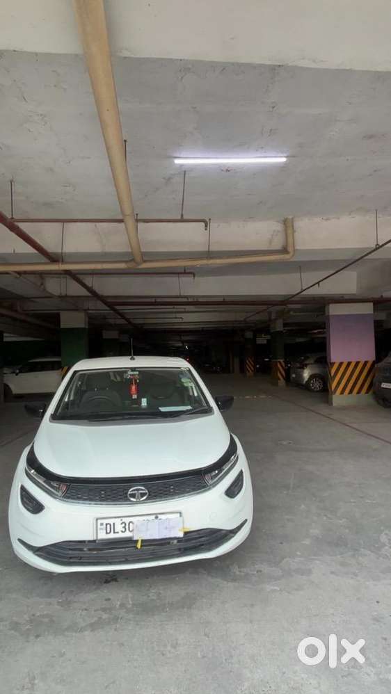 Tata Altroz 2022 Petrol 7220 Km Driven