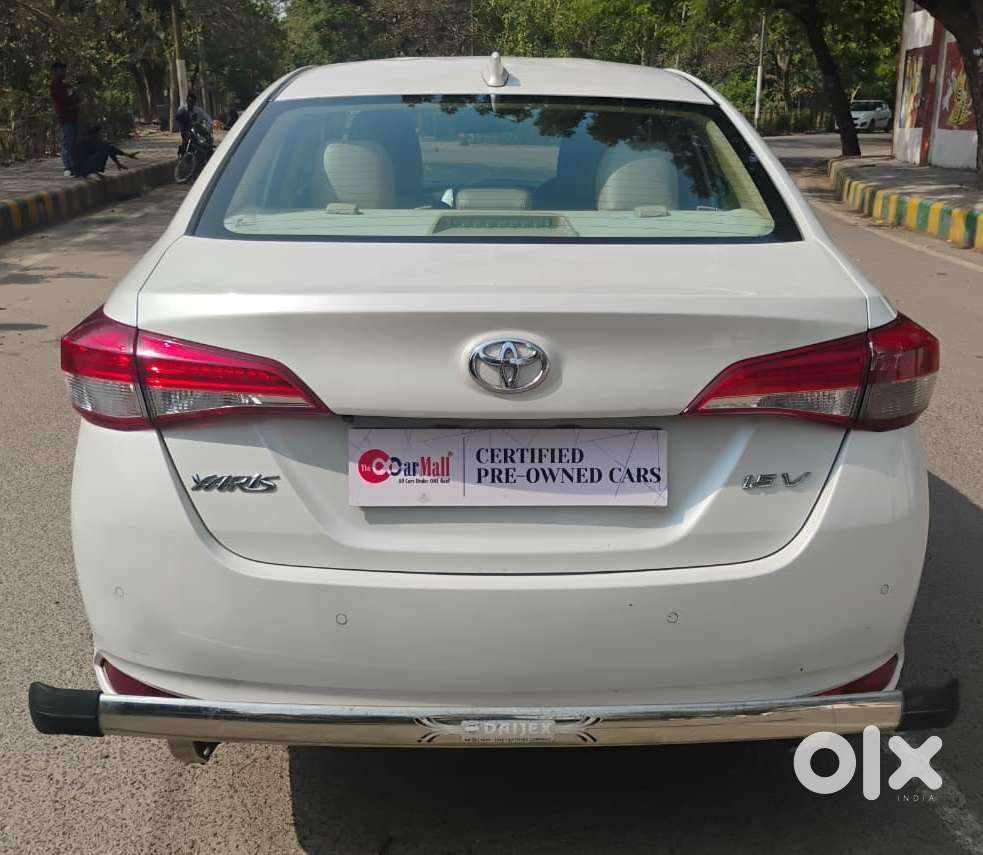 Toyota Yaris V Cvt, 2019, Petrol