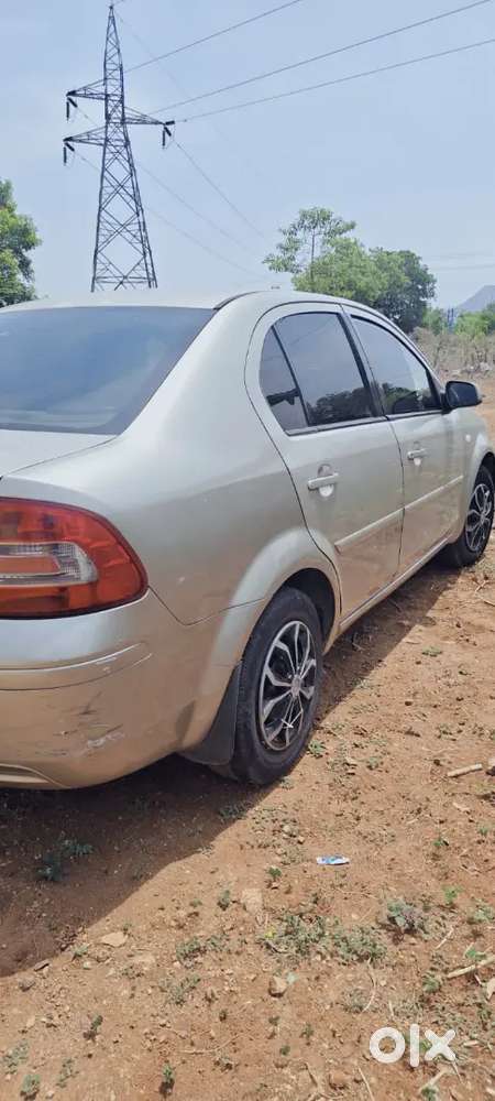 Ford Fiesta 1.5 Petrol At 2006