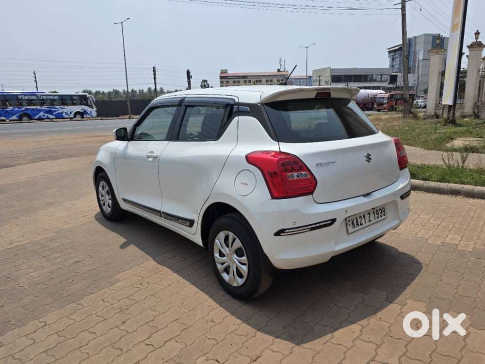 Maruti Suzuki Swift Vxi + Manual, 2020, Petrol