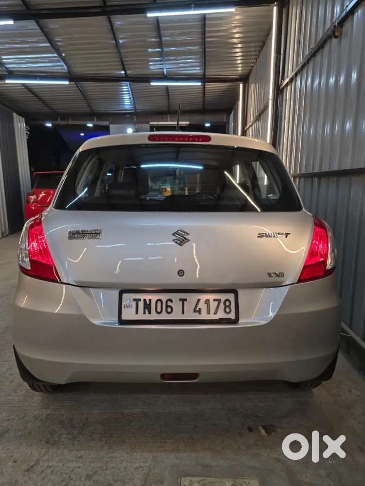 Maruti Suzuki Swift Vxi 2017