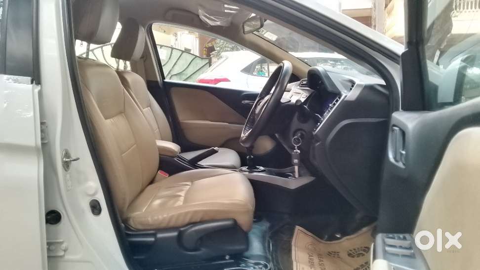 Honda City I-vtec V, 2017, Petrol