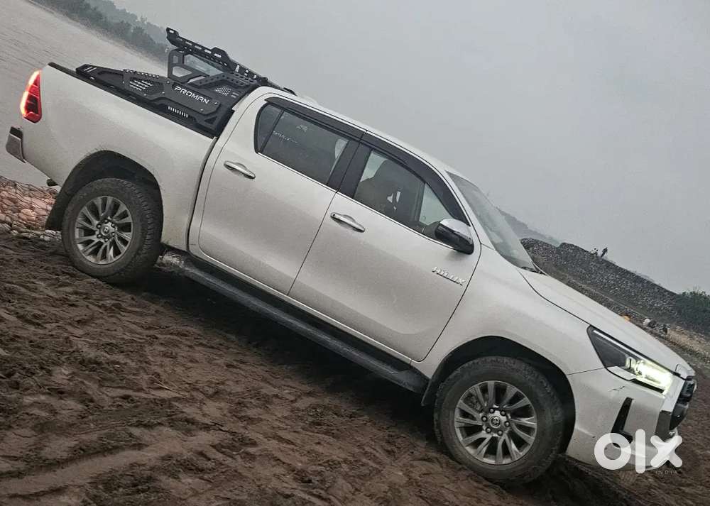 Toyota Hilux 2024 Diesel 11000 Km Driven