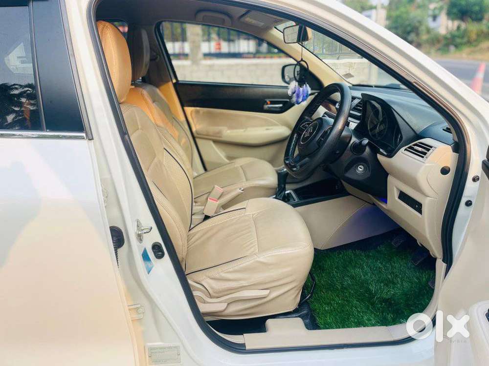 Maruti Suzuki Swift Dzire 1.2 Vxi Bsiv, 2018, Petrol