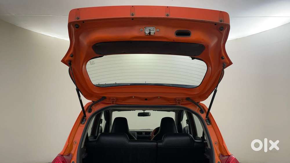 Maruti Suzuki Celerio Zxi Optional Amt, 2017, Petrol