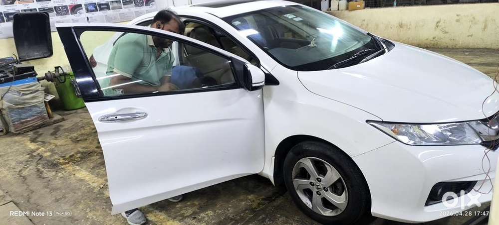Honda City Auto With Sunroof 2015 Petrol Good Condition