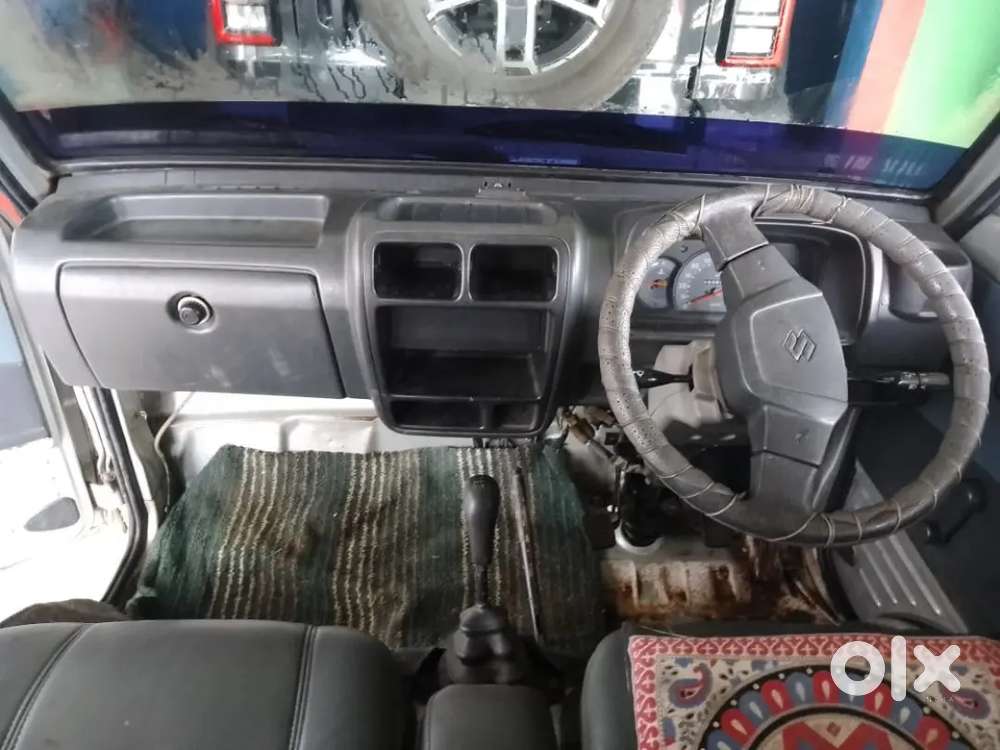 Maruti Suzuki Omni 2010